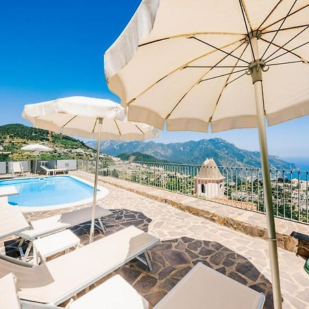 Appartamento Ilaria In Villa Laura 스칼라 외부 사진